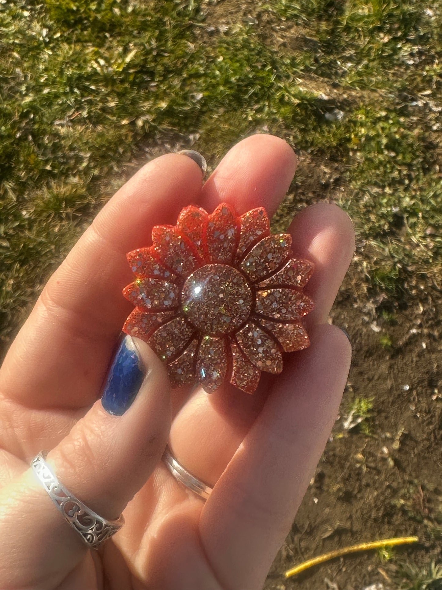 Epoxy sunflower